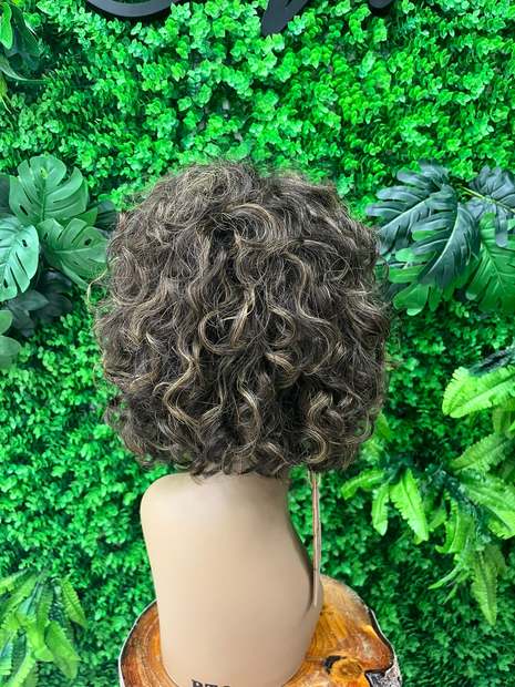 Kalo Beauty Simplified wig gallery photo 42