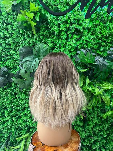 Kalo Beauty Simplified wig gallery photo 8