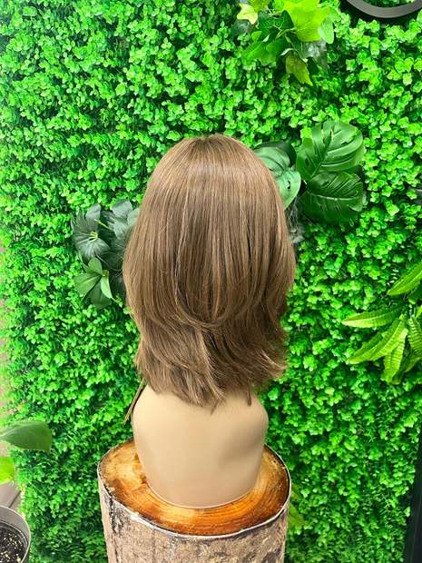 Kalo Beauty Simplified wig gallery photo 31