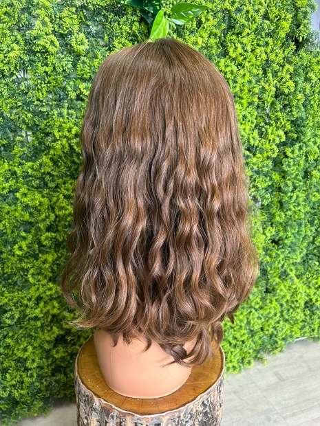 Kalo Beauty Simplified wig gallery photo 22